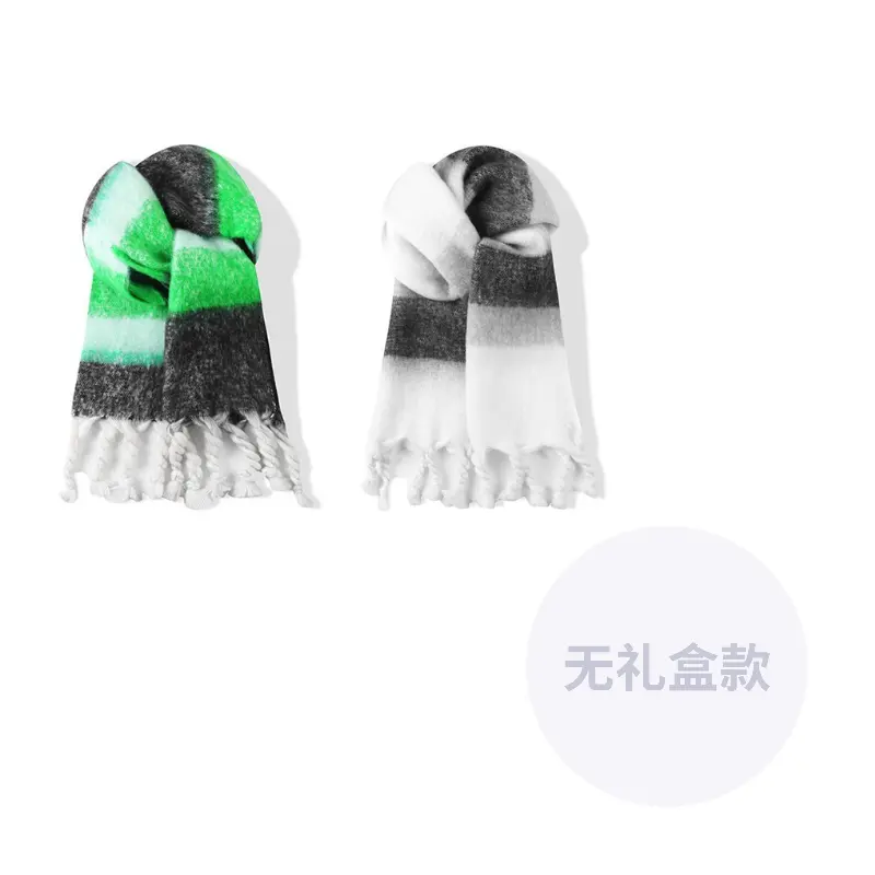 

Шарф вязаный унисекс черно-белый, Black White+Green