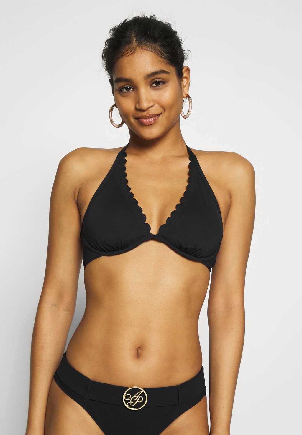 

Верх бикини WIRE SCALLOP LASCANA, цвет black