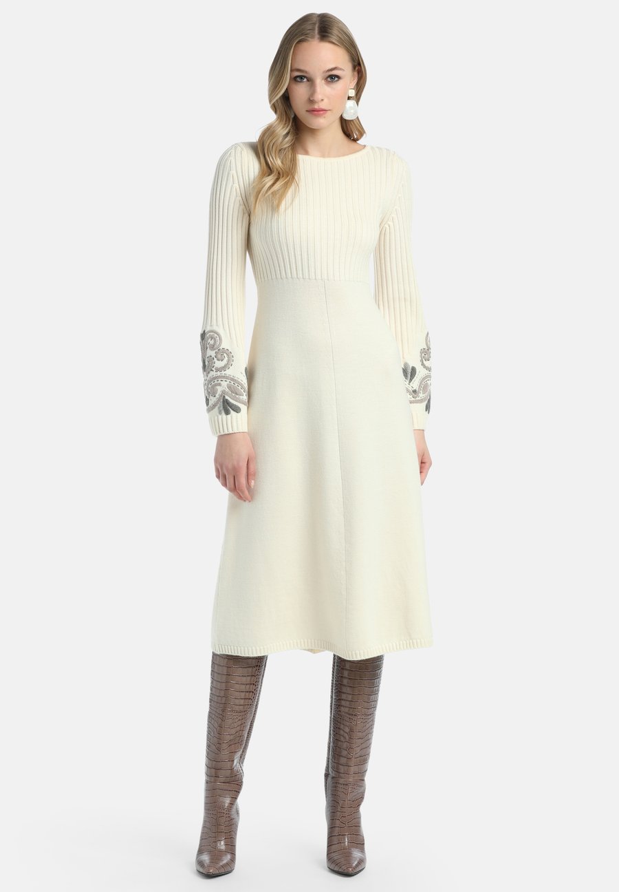 

Платье Luisa Spagnoli MANILIA, Panna/Beige