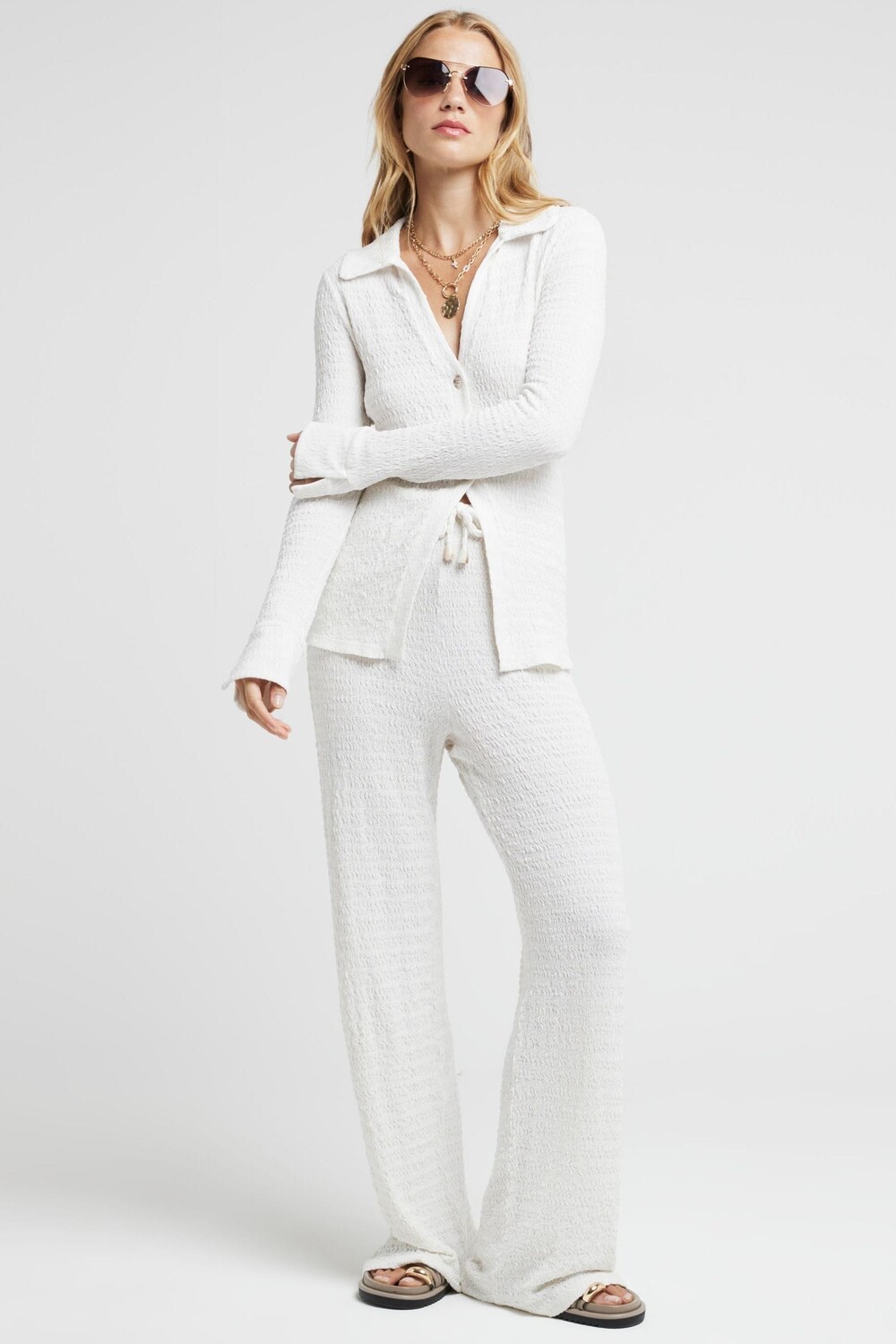 

Фактурные брюки широкого кроя River Island, бежевый