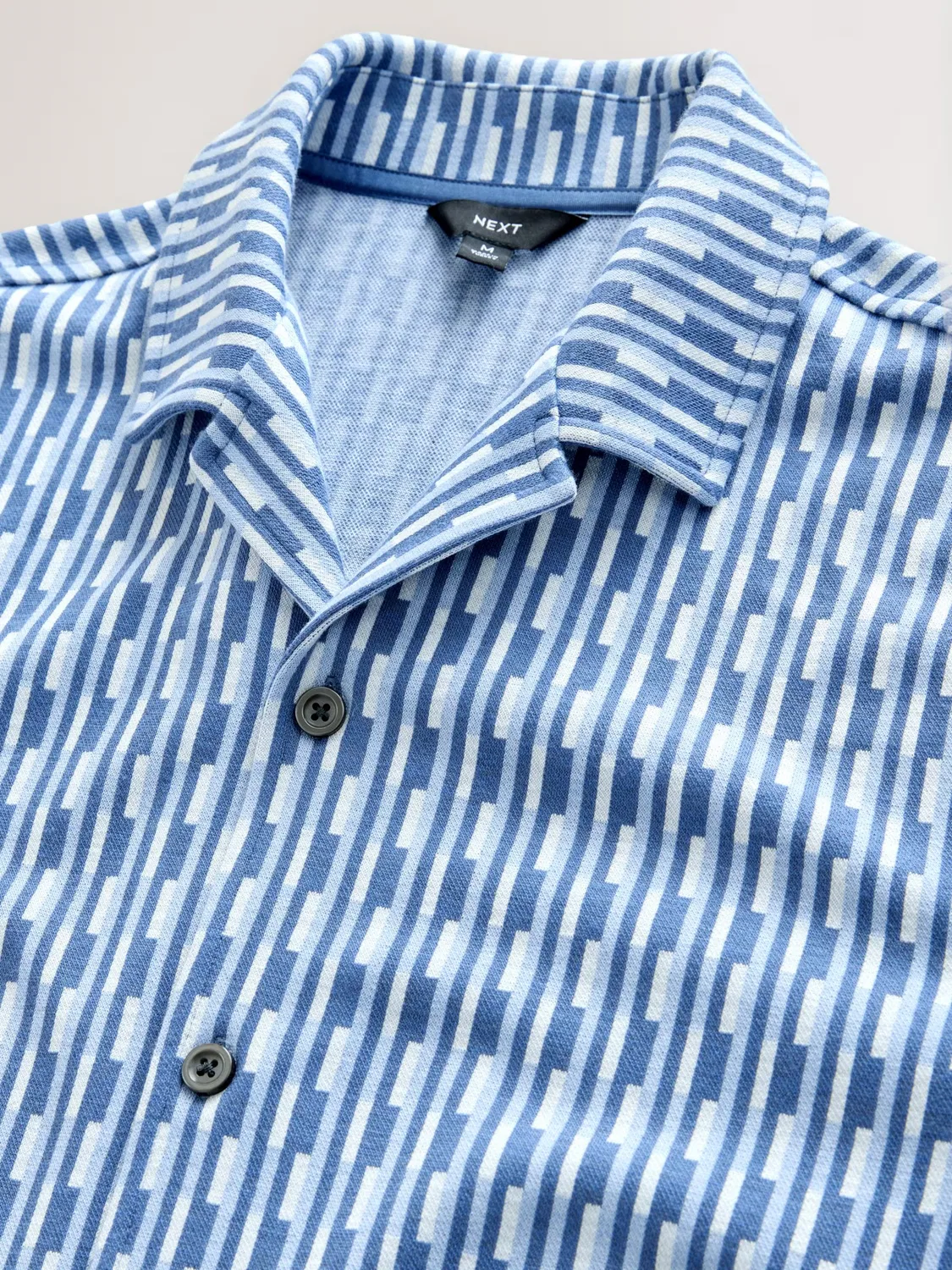 Рубашка на пуговицах стандартного кроя 'N. Premium' Next, Sapphire/Pastel Blue/Light Blue — фото 4