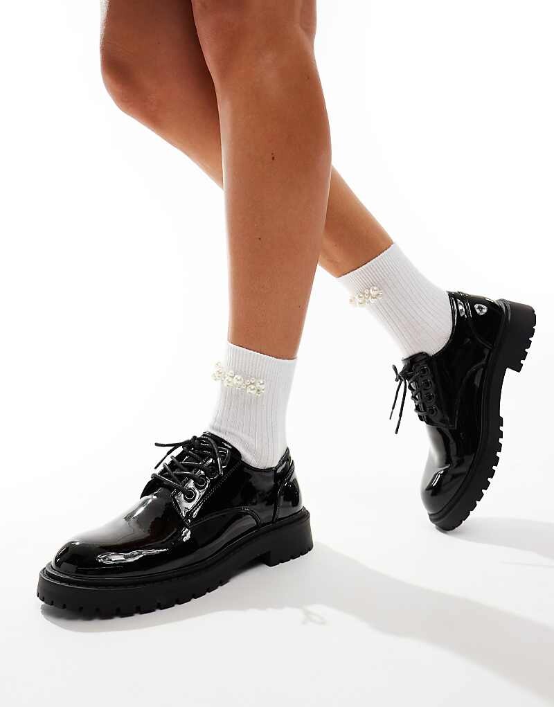 

schuh – Logan – Черные лаковые туфли на шнуровке