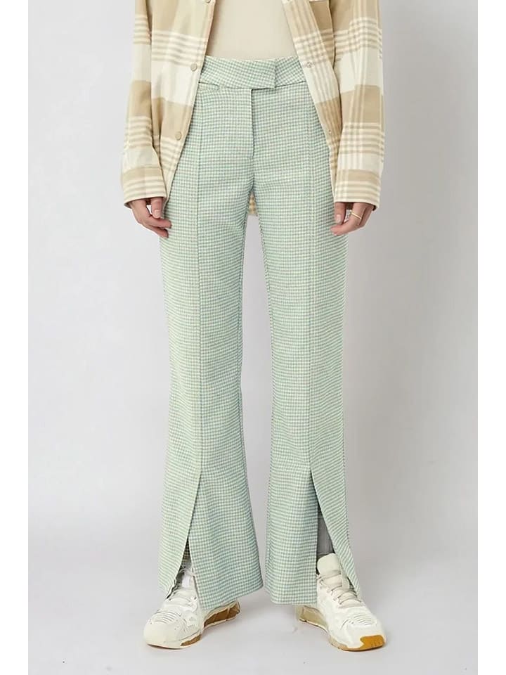 

Брюки зеленого цвета Weekday