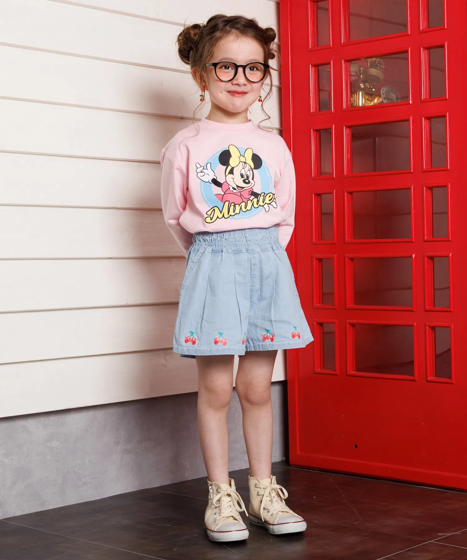 Детские джинсовые шорты-кюлоты Disney с принтом Minnie Mouse синие — фото 4