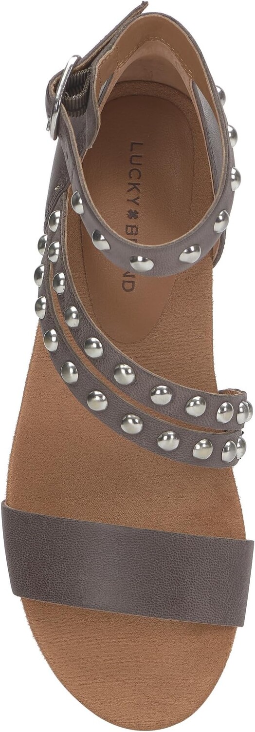 Сандалии Lucky Brand Piah Studded Heeled Sandal, цвет Chocolate — фото 2