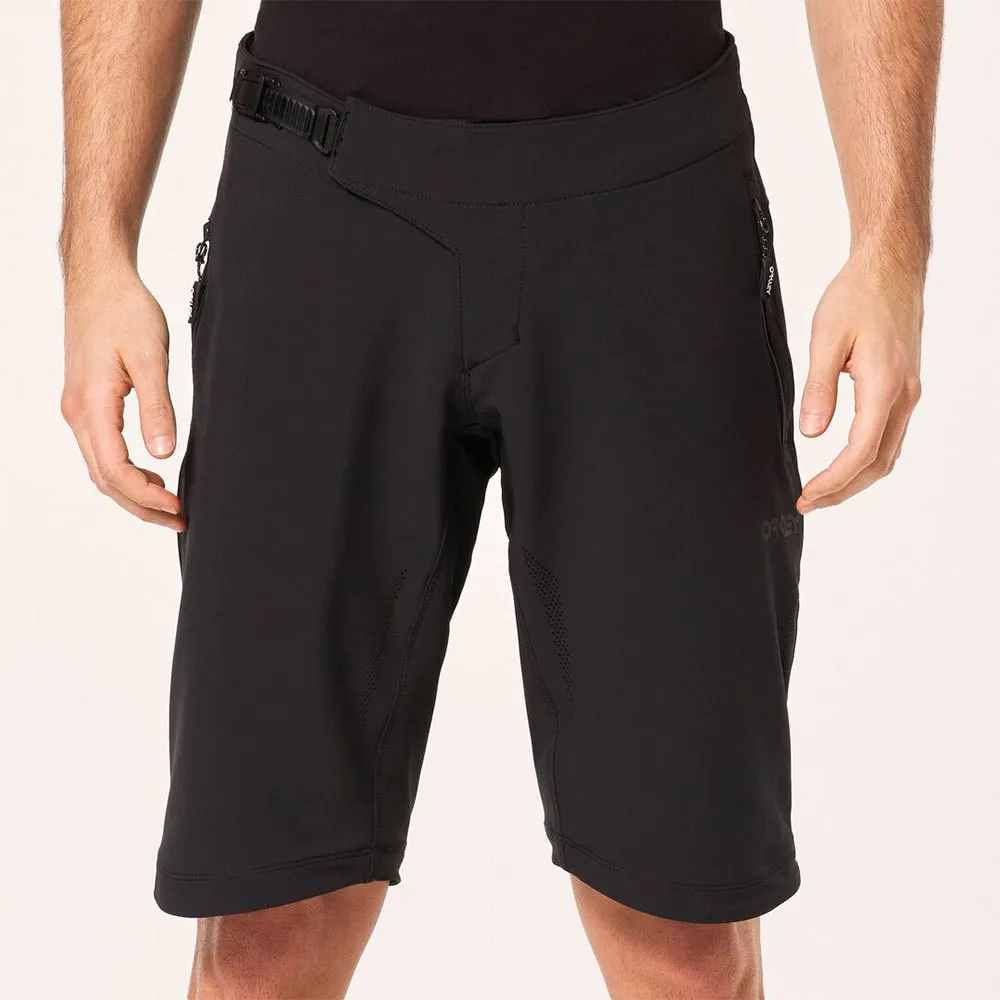 

Шорты Oakley Element, черный
