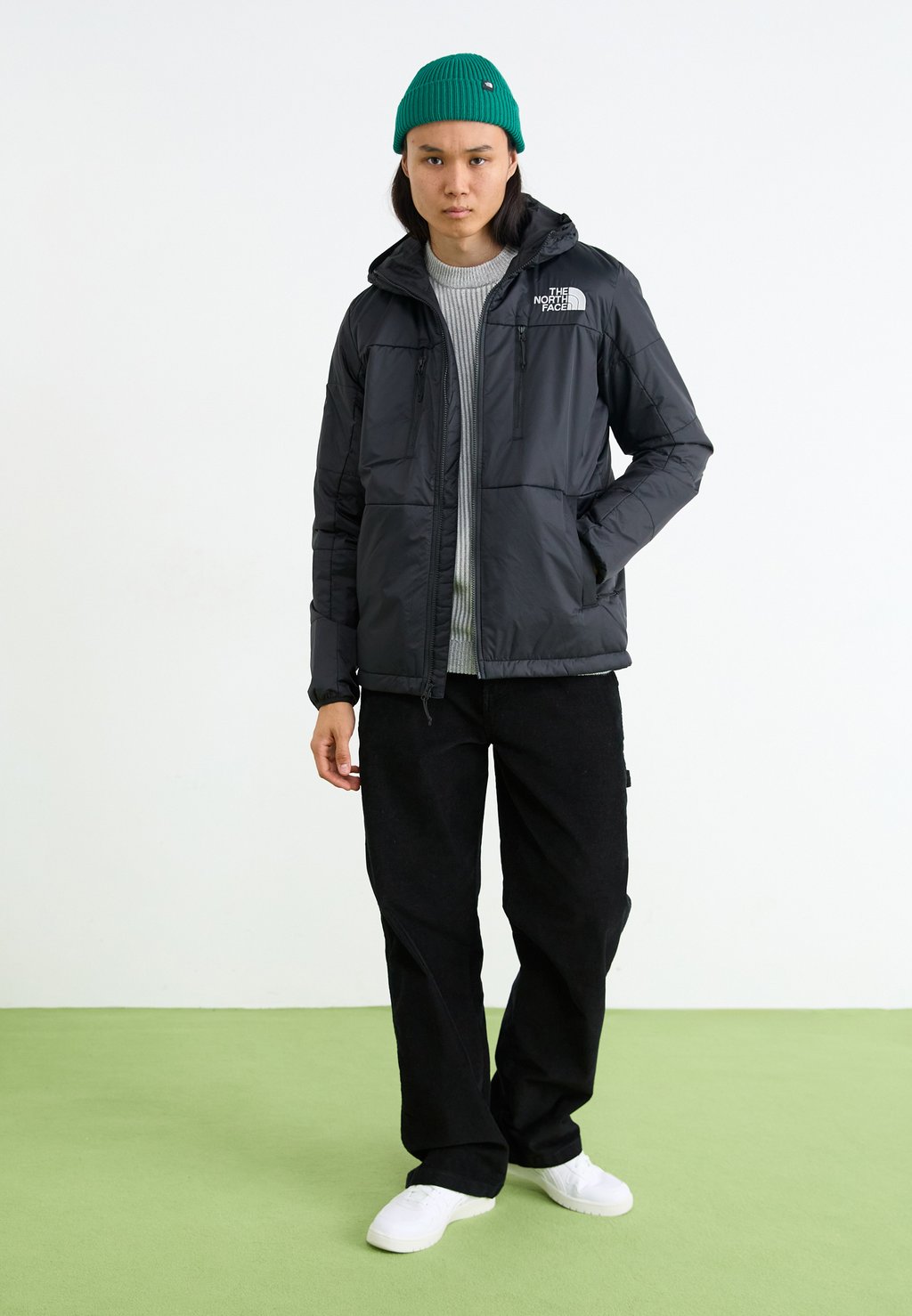 

Легкая куртка LIMBARA LIGHT SYNTH HOODIE The North Face, черный