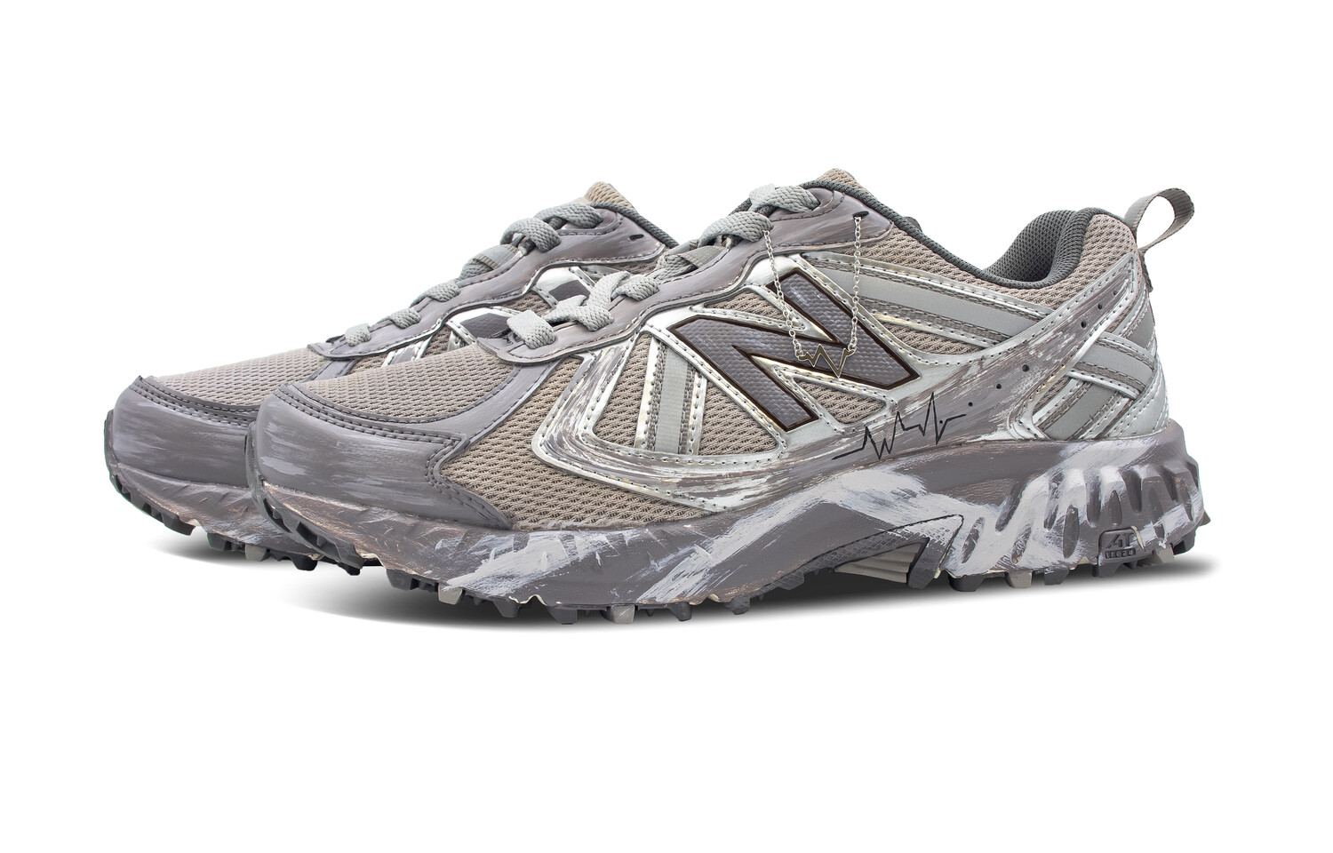 

Кроссовки NB 410 унисекс с низким верхом серебристо-серые New Balance