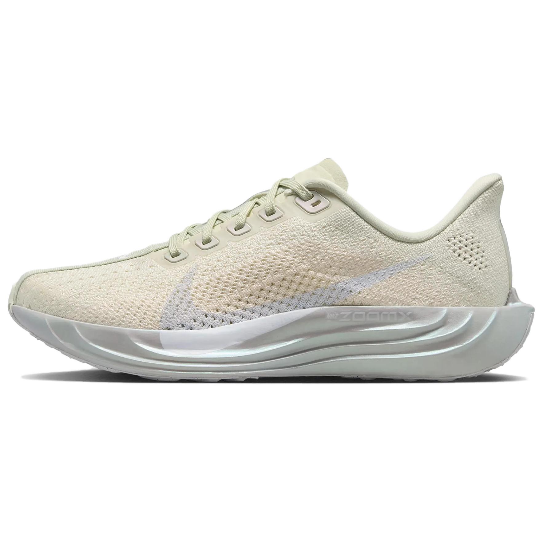 

Nike Мужские тренировочные беговые кроссовки Pegasus Plus из износостойкой, дышащей и легкой ткани, цвет светло-коричневый