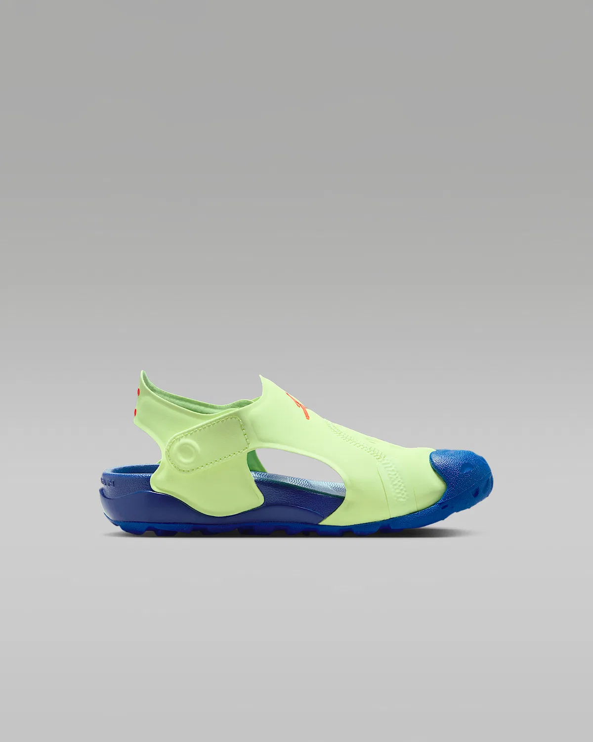 Детские сандалии Jordan OTDR, Barely Volt/Game Royal/Infrared 23 — фото 3