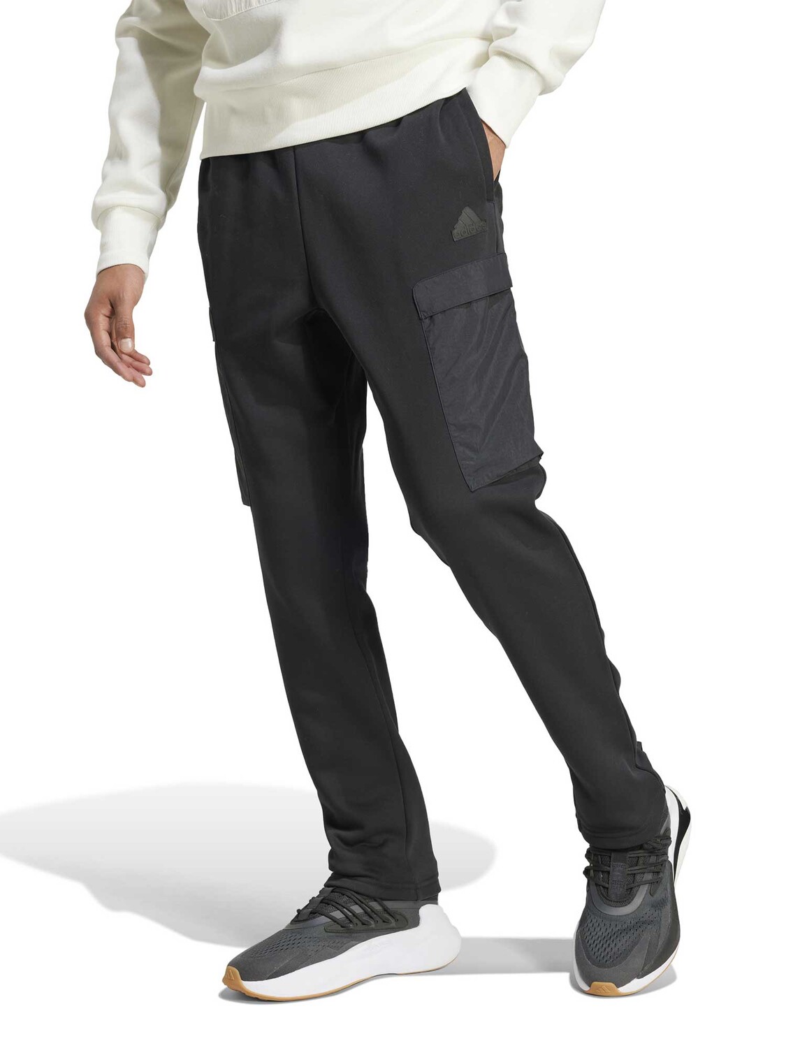 

Спортивные брюки Adidas Sportswear City Escape Fleece Joggers, черный