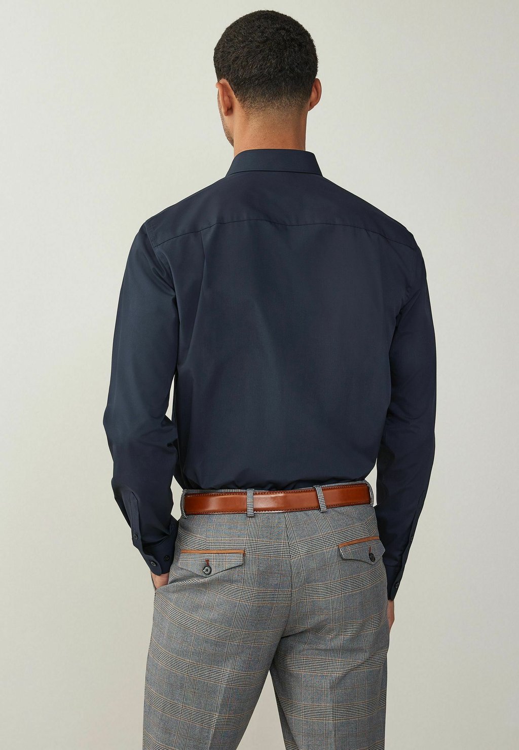 Официальная рубашка REGULAR FIT SINGLE CUFF Next, светло-голубой — фото 2