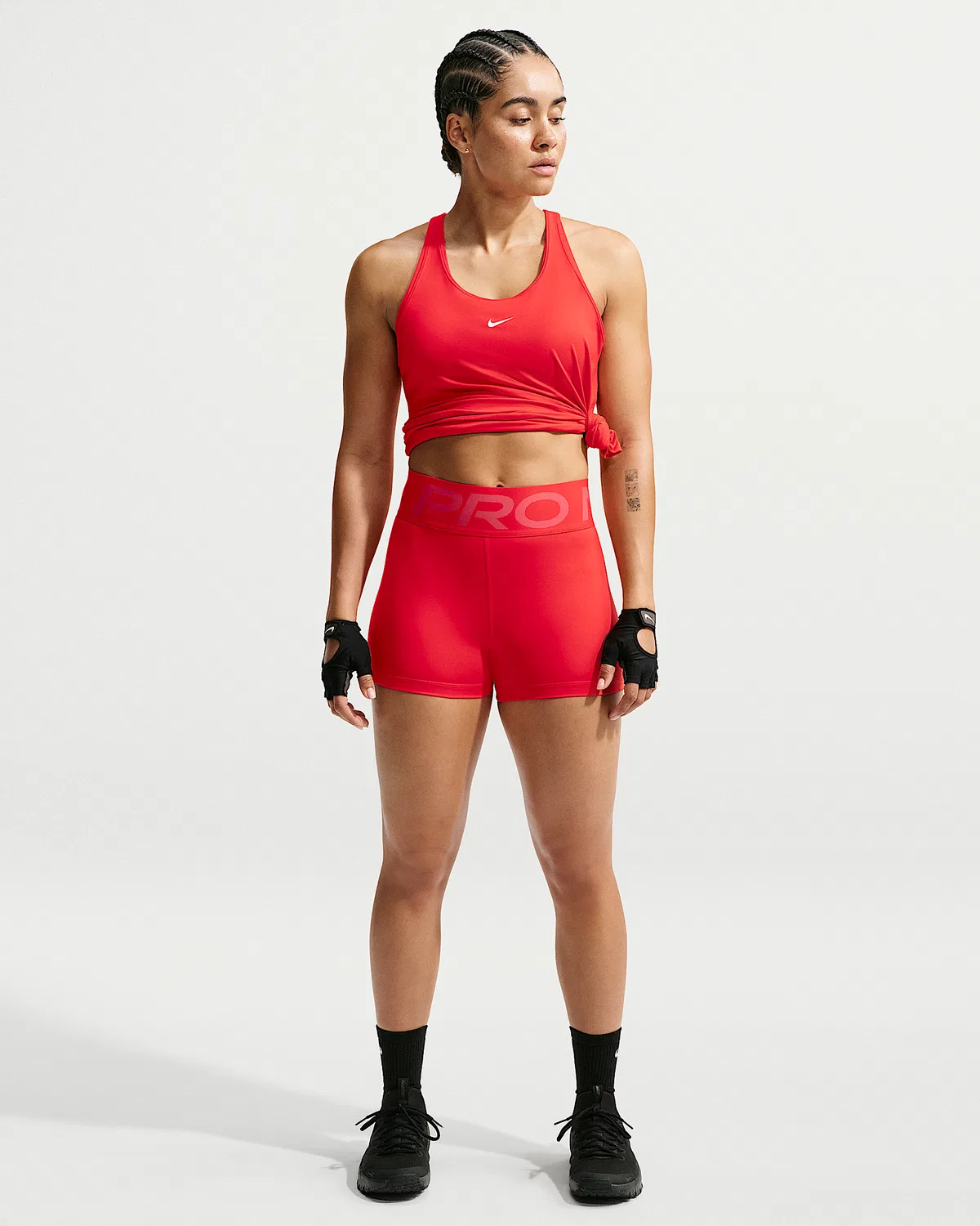 Женские высокие велосипедки Nike Pro Sculpt, 3", Light Crimson/White