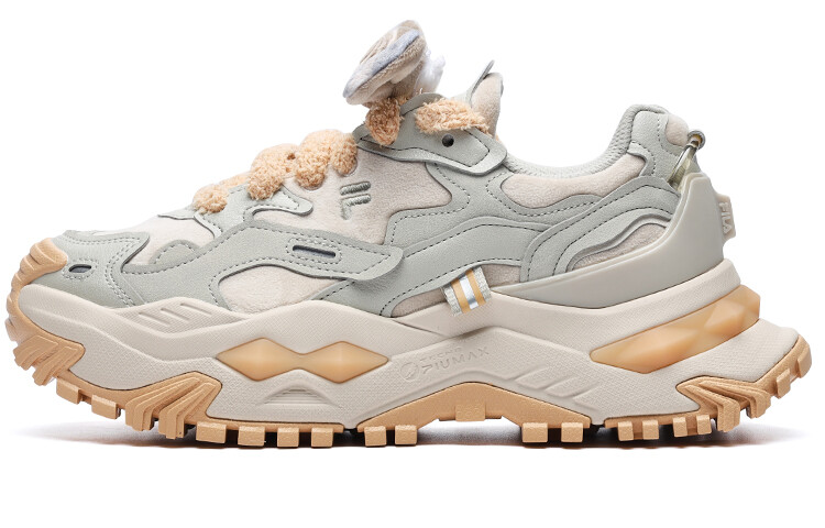 

Женские массивные кроссовки Fila Fusion Bianco