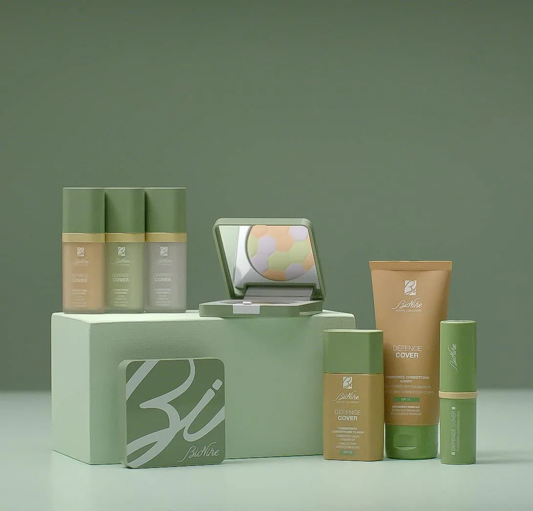 Жидкая тональная основа «DEFENCE COVER SPF30-102 Sable» от BIONIKE Bionike — фото 2