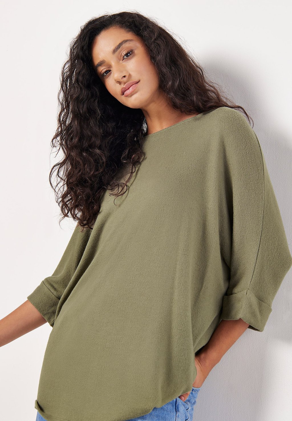 

Джемпер BATWING Apricot, хаки