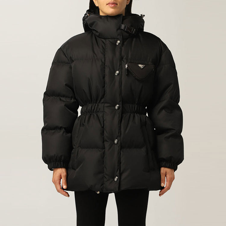 Пуховик Prada Re-Nylon, черный