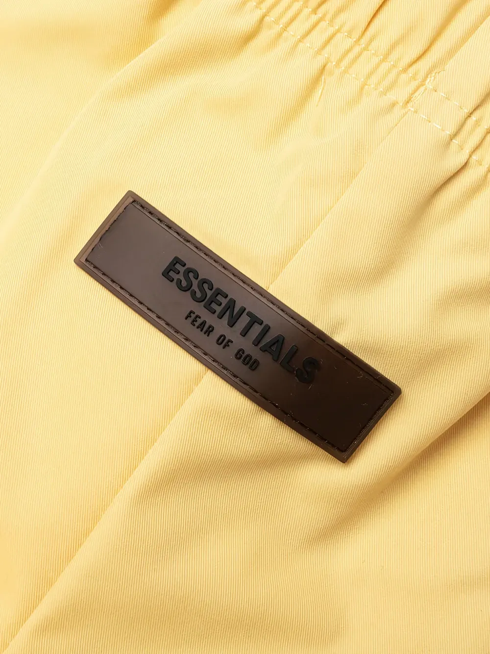 Свободные брюки Fear Of God Essentials Kids, желтый — фото 4