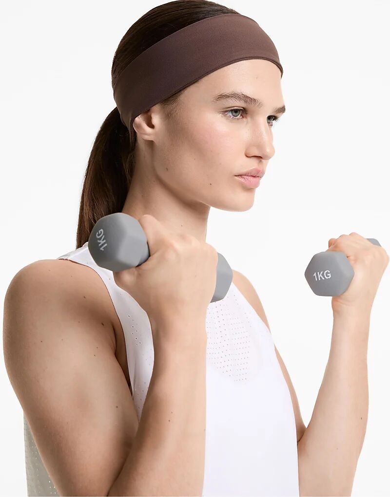 

Спортивная повязка на голову OYSHO 6 см коричневого цвета