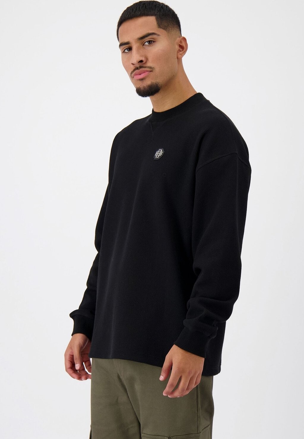 

Джемпер MONOGRAM WAFFLE CREWNECK Black Bananas, черный