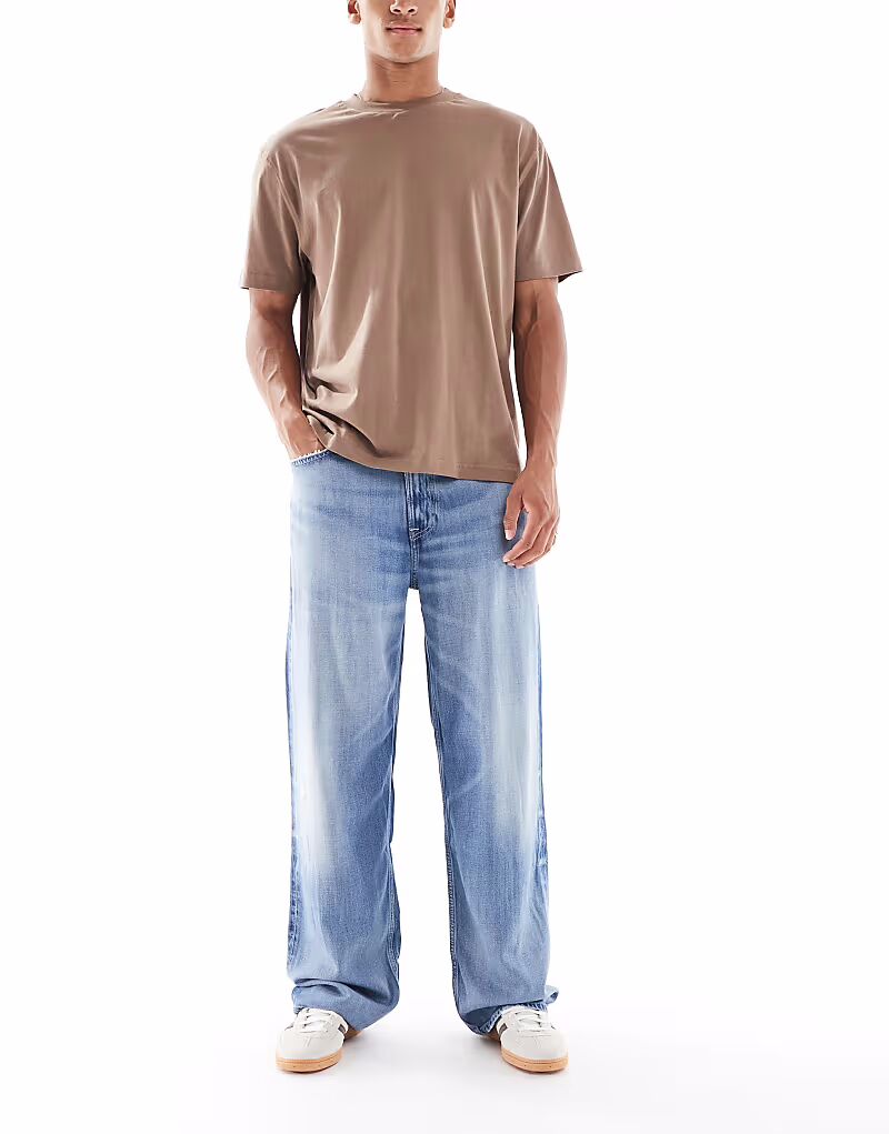 

Мешковатые джинсы Jeans из тенселя, средне-синего цвета Calvin Klein Jeans