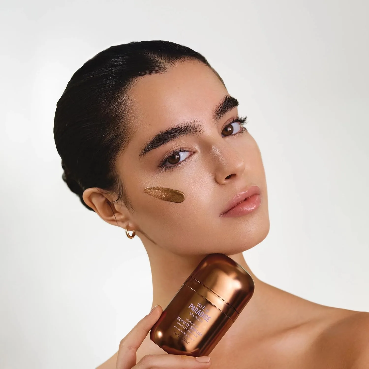 Кисть для бронзирования Isle of Paradise Face + Body, плотная кабуки, для контуринга и скульптурирования, Bronze — фото 4