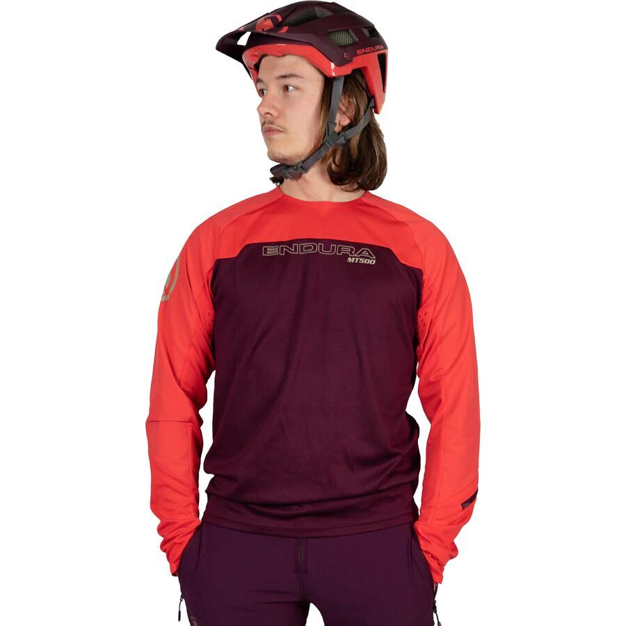

Футболка Endura MT500 Burner Long-Sleeve Endura, Aubergine
