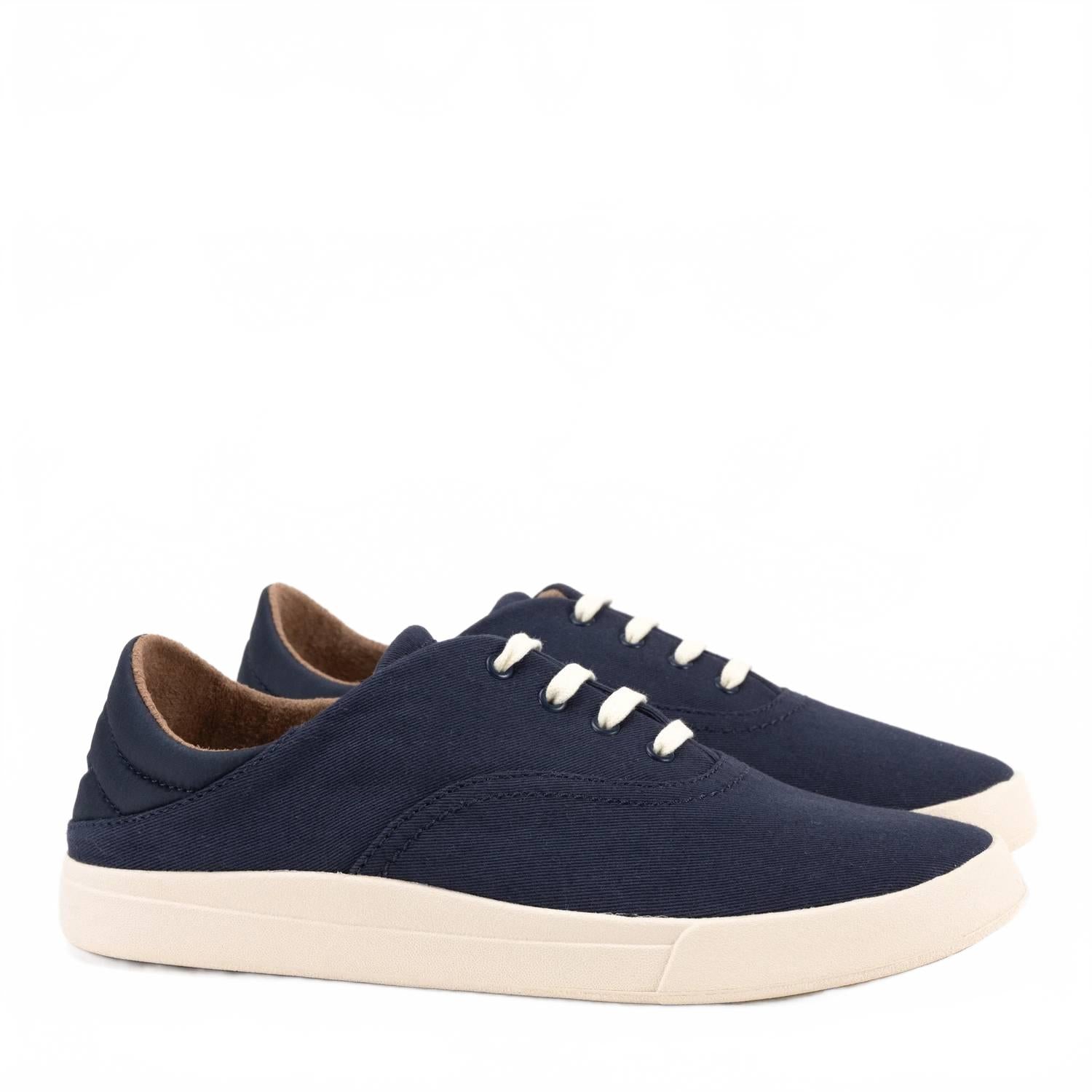 Женские кроссовки Kohu в цвете Navy/Navy OluKai