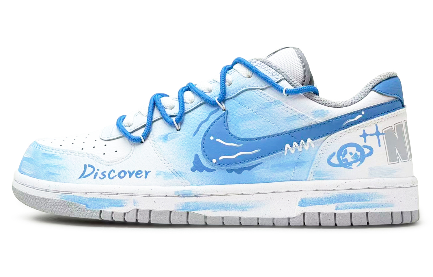 

Nike Big SSS Manufacturing, Nebula Dream - износостойкие низкие скейтбордные кроссовки для мужчин, цвет «ледяной синий»