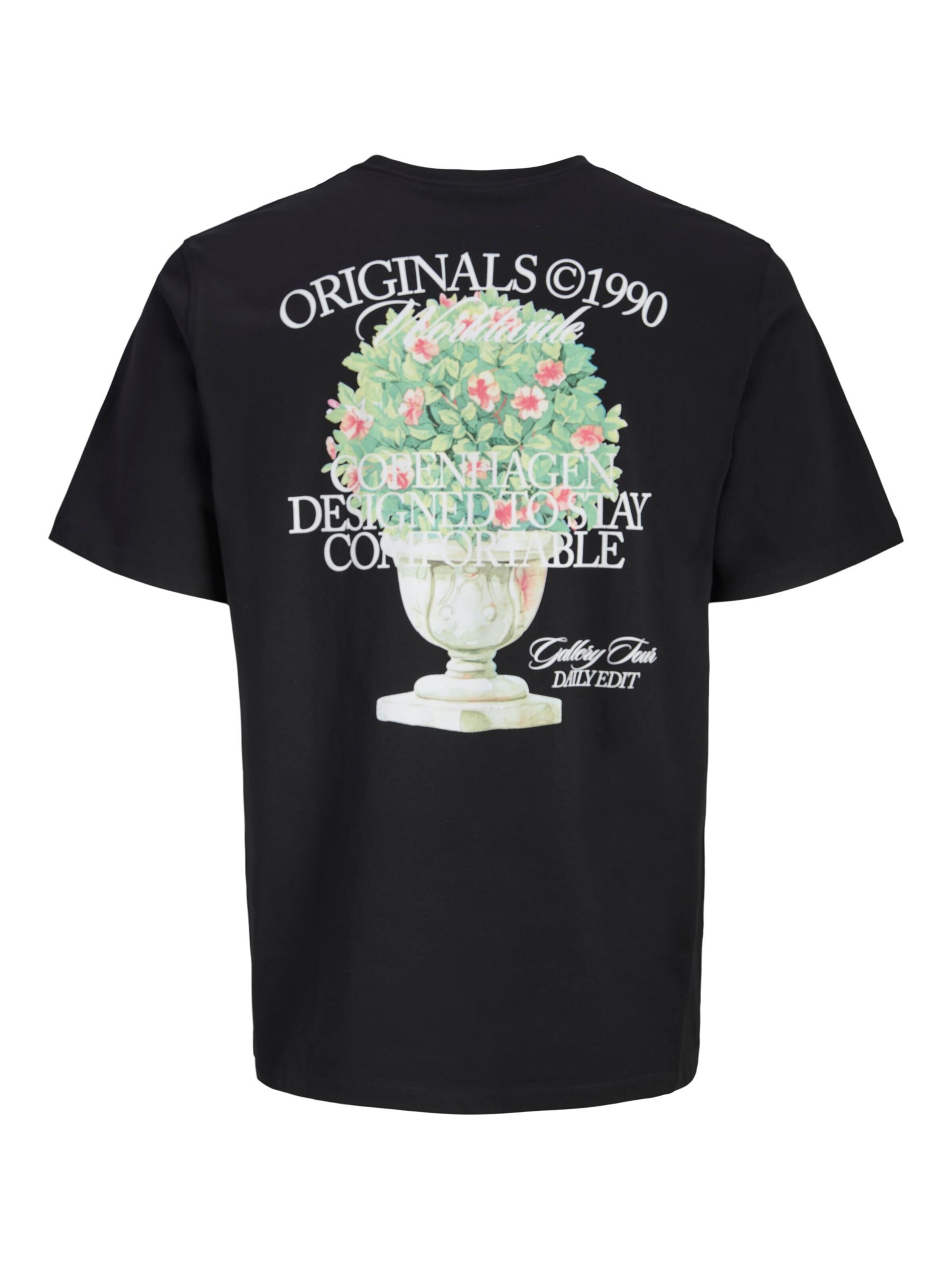 

JACK & JONES Футболка в черном цвете