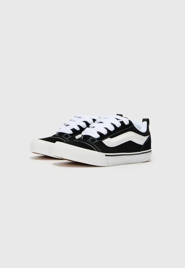Скейтбордистские кроссовки knu skool унисекс Vans, Black/True White — фото 2