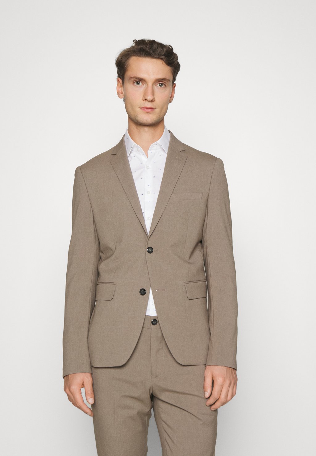 

Костюм PLAIN MENS SUIT Lindbergh, цвет deep sand mel