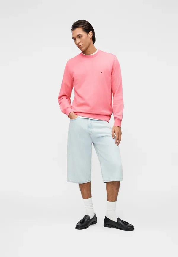 Свитшот Tommy Hilfiger Essential crew neck core, кукольный розовый — фото 2