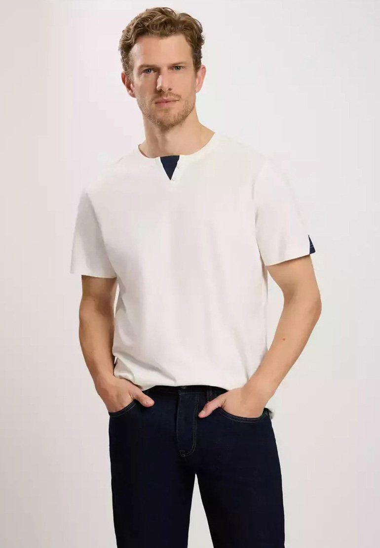 

Футболка с принтом Cross Jeans, белый
