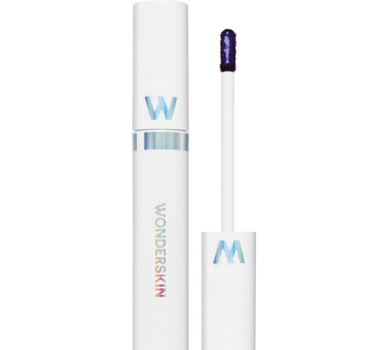 

WONDERSKIN Wonder Blading Lip Stain Masque отшелушивающая губная помада оттенок Divine 4 мл