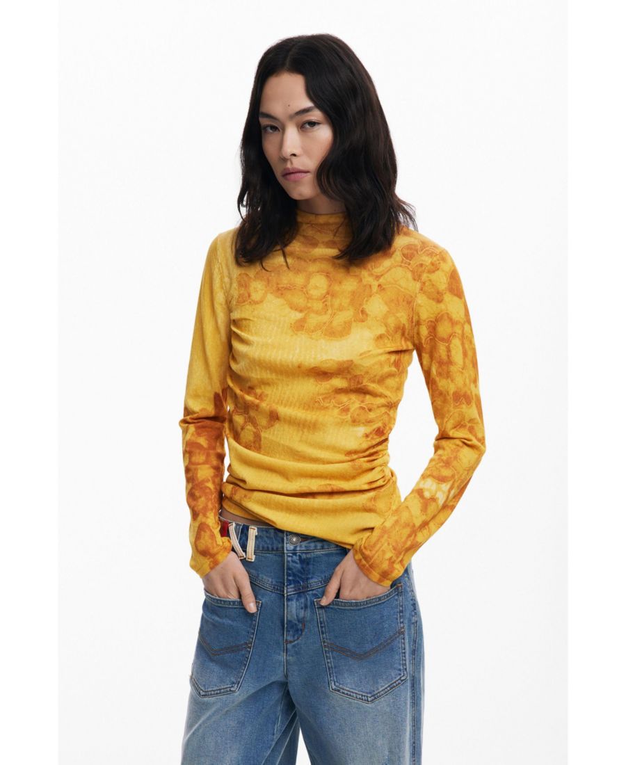 

Длинный женский свитер из тонкой ткани с акварельным рисунком Desigual, Yellow