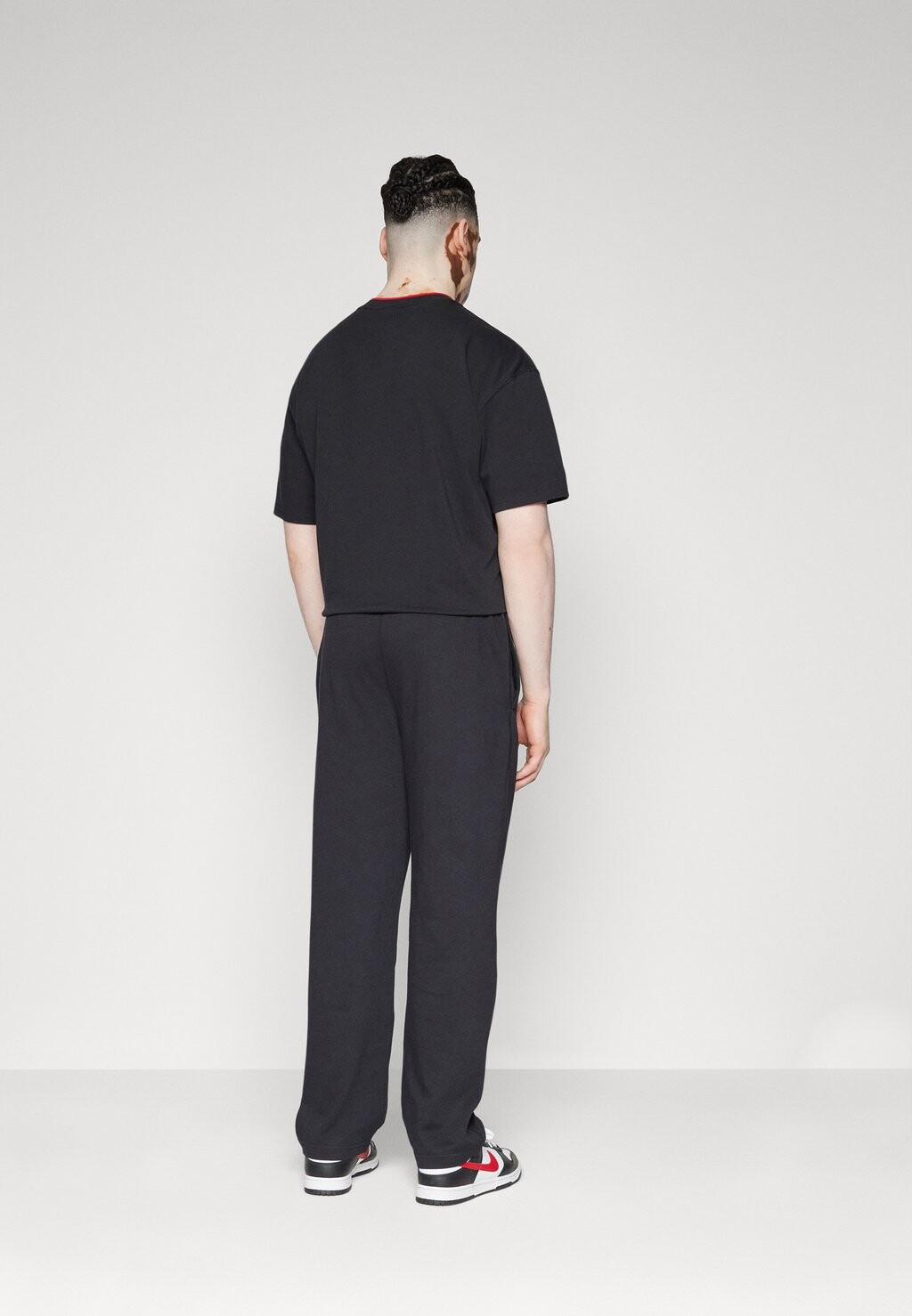 Спортивные брюки Club Knit Pant Nike, цвет black/(white) — фото 4