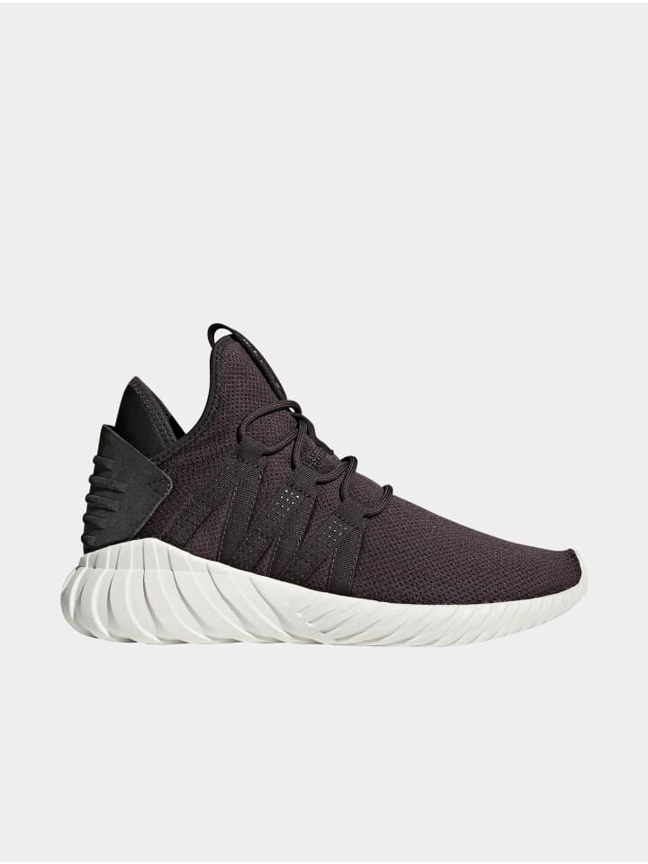 

Кроссовки на шнуровке adidas, цвет black/white