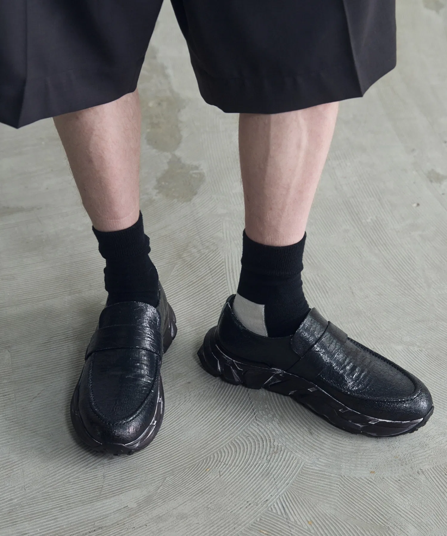 Мужские кожаные лоферы MAISON SPECIAL с Vibram подошвой чёрные — фото 2