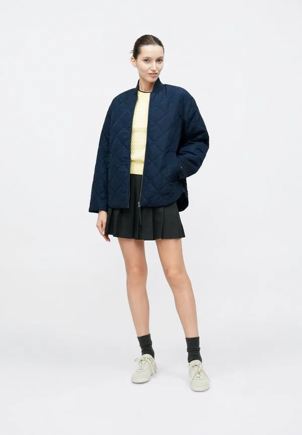 Стеганая куртка-бомбер с утеплителем Tommy Hilfiger, Dark Night Navy — фото 2
