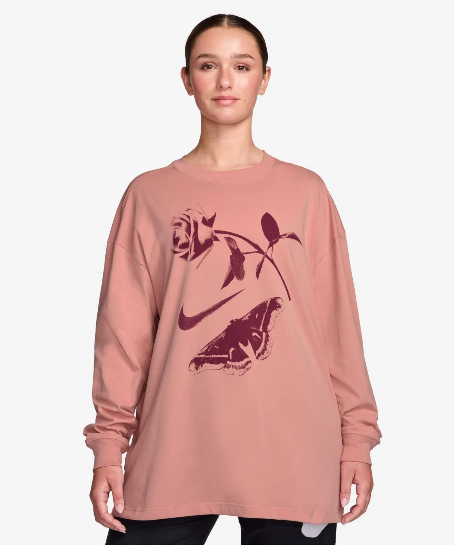 Женская футболка Nike Oversized с длинными рукавами и принтом, Red Stardust — фото 2