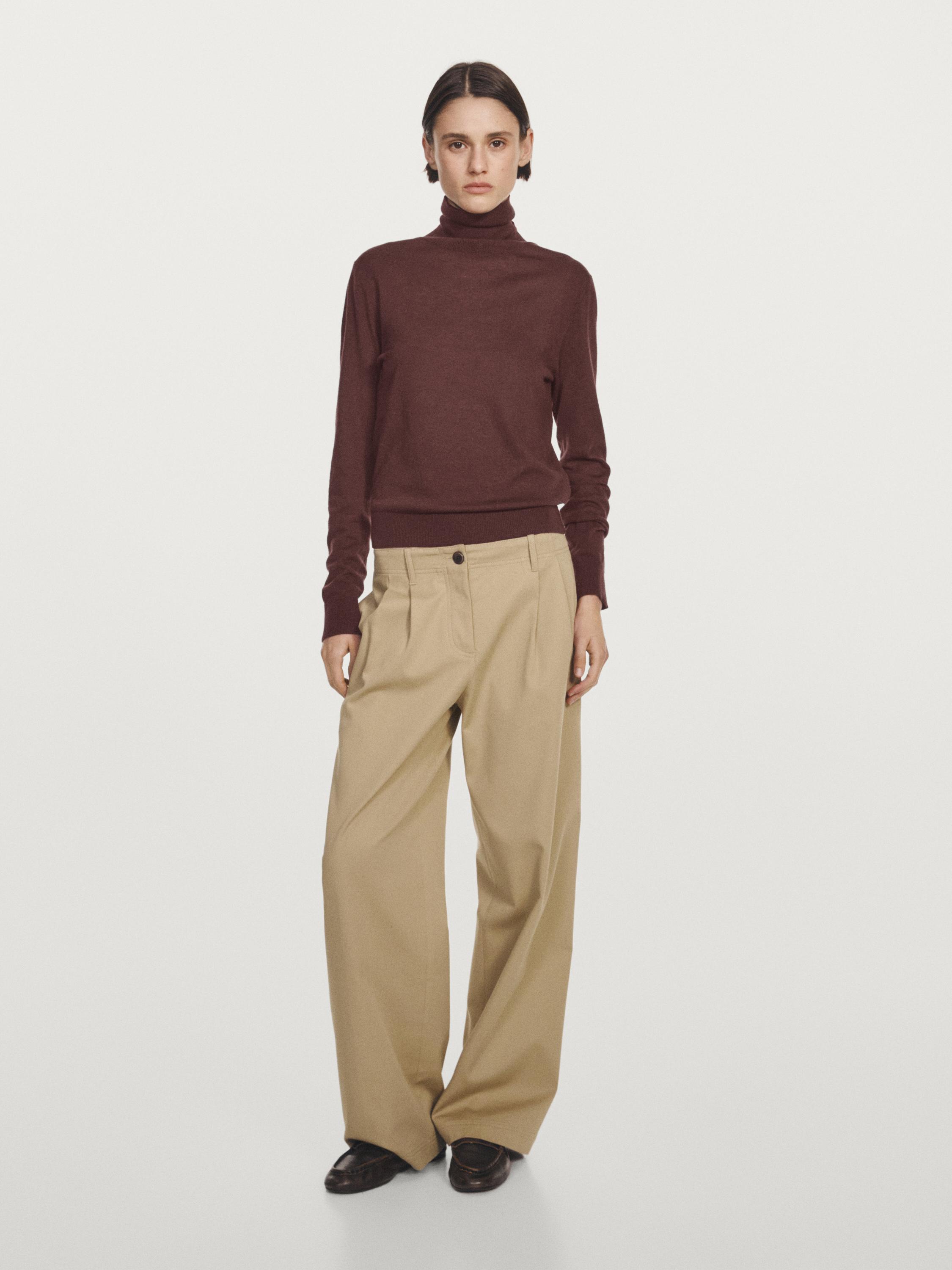 

Вязаный свитер с высоким воротом из смесовой шерсти Massimo Dutti, бордовый