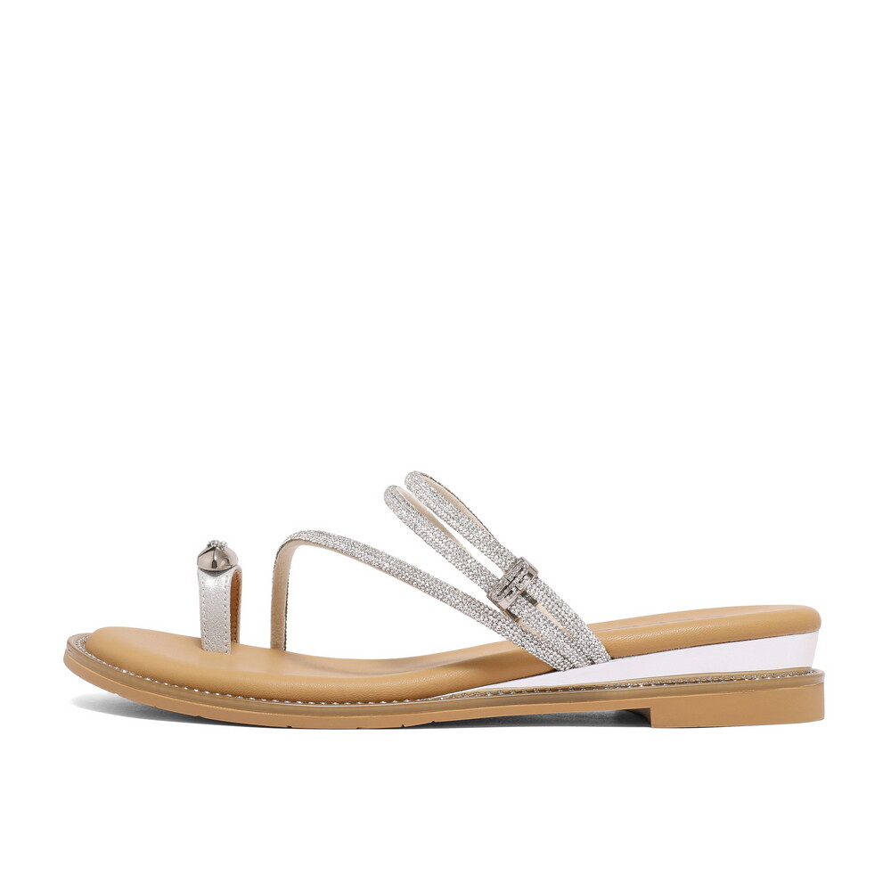 

Шлепанцы и сланцы BELLE Flip Flops Women's