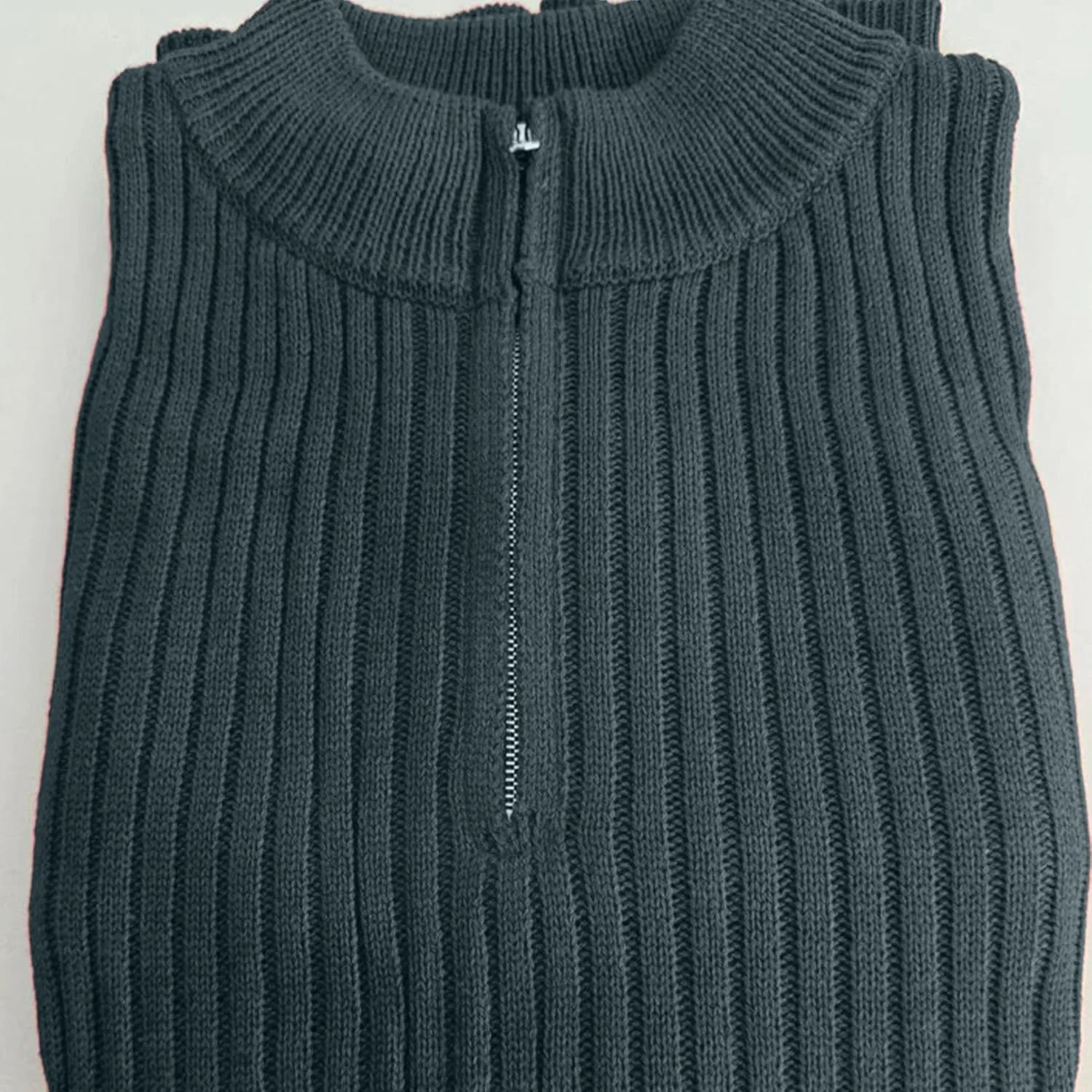 Мужской свитер с молнией Slim Fit и воротником-стойкой — фото 2