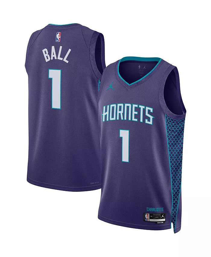 Мужская баскетбольная майка Charlotte Hornets Statement Edition Swingman Ламело Болла в фиолетовом цвете Jordan — фото 3