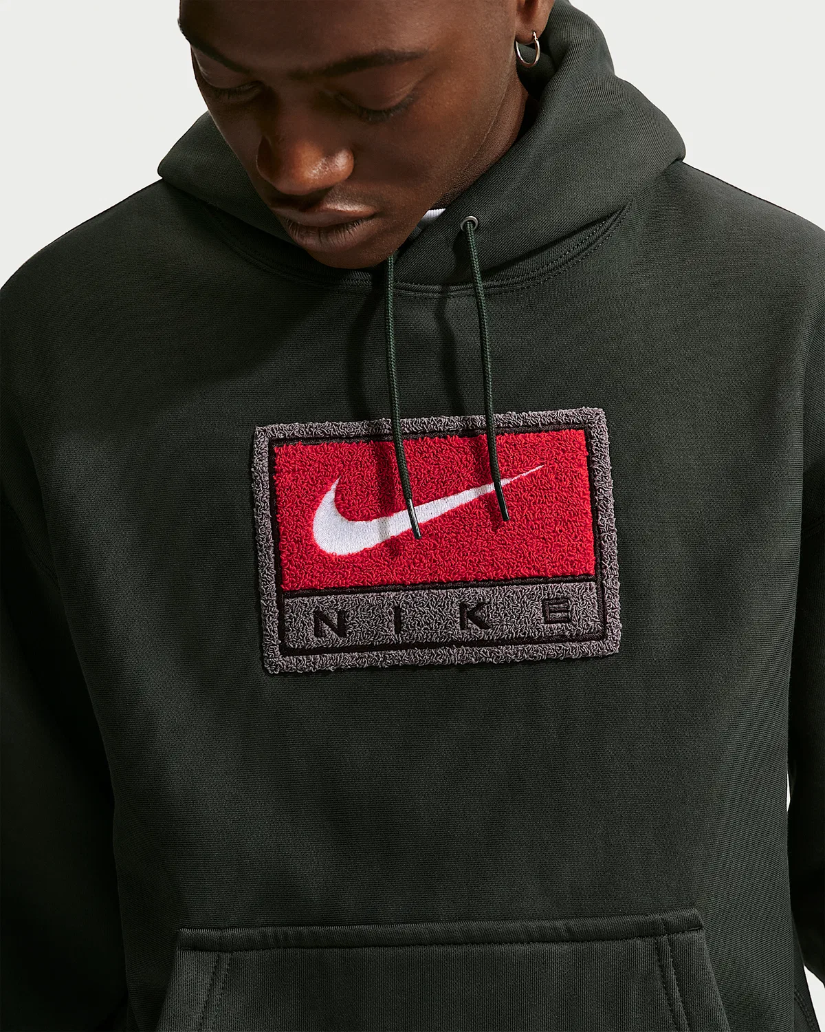 Мужская флисовая худи-пуловер Nike Solo Swoosh, Black Spruce/White — фото 3