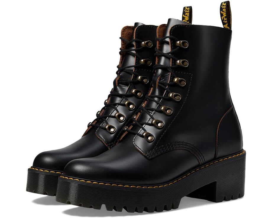 

Ботинки Dr. Martens Leona 7 Hook, цвет Black Vintage Smooth