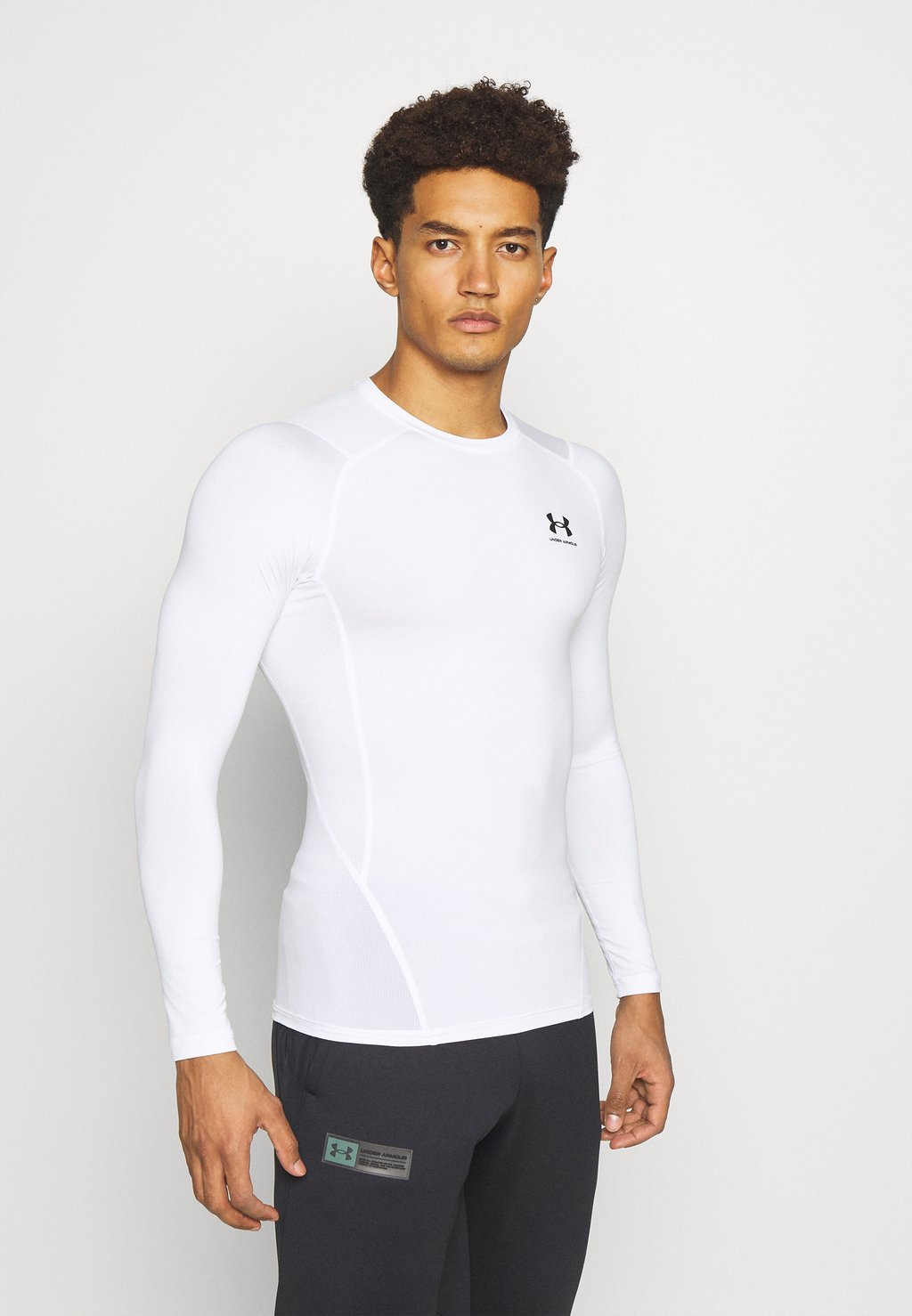 

Майка Under Armour HG ARMOUR COMP LS, цвет White // Black, Коричневый, Майка Under Armour HG ARMOUR COMP LS, цвет White // Black