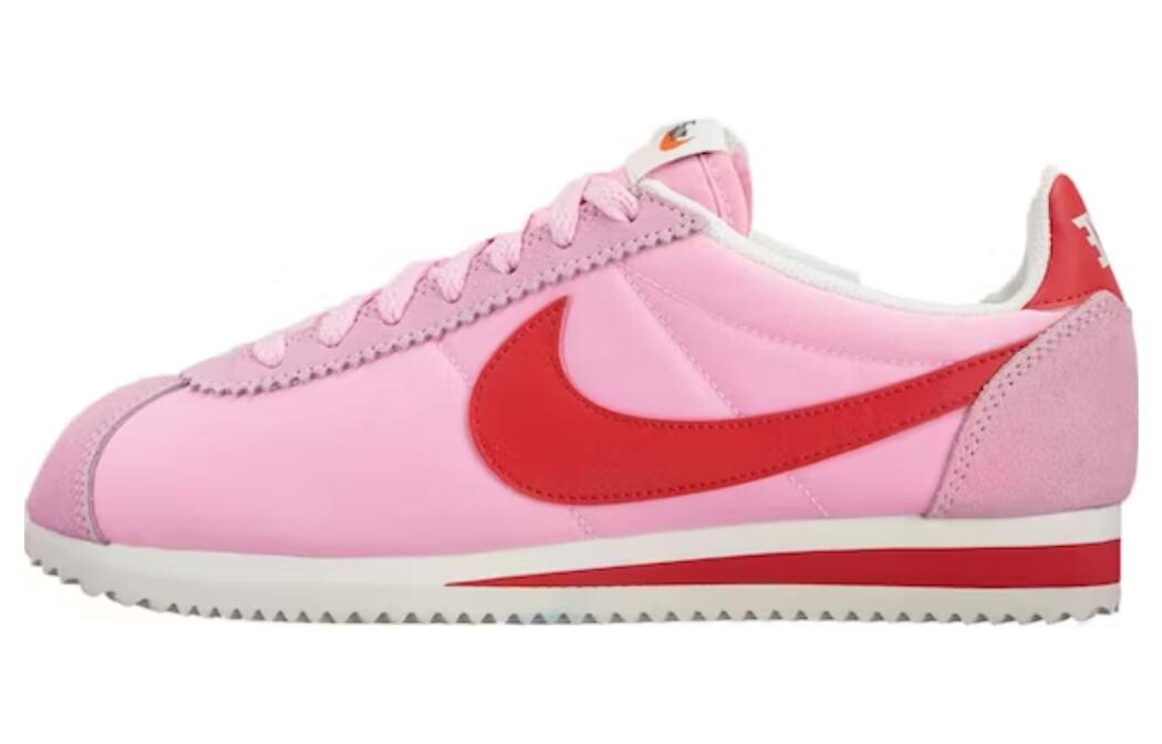 

Nike Cortez Кроссовки для женщин, Pink