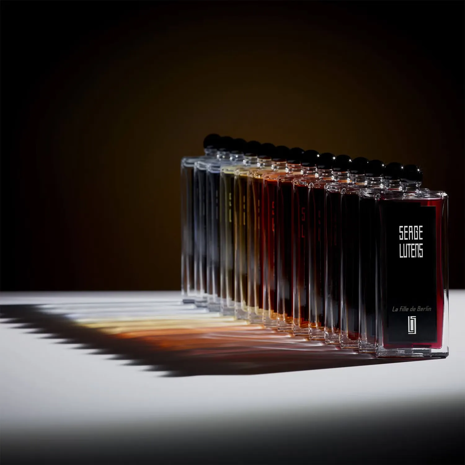 Serge lutens encagee. Serge lutens encagee